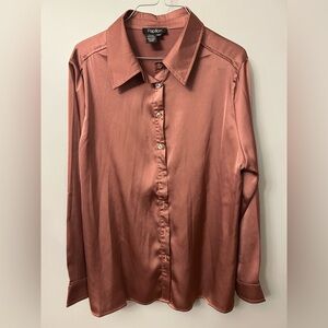 Papillon Blanc Rust Button Down Shirt